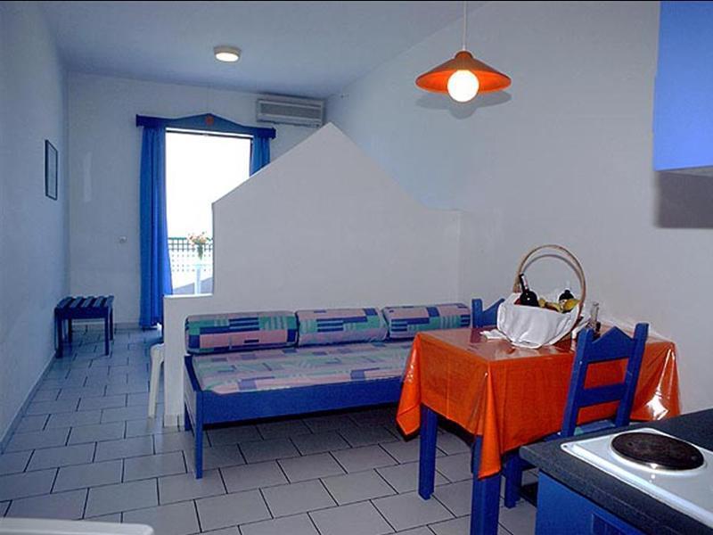 Flisvos Beach (Adults Only) Apartament Retimno Zewnętrze zdjęcie