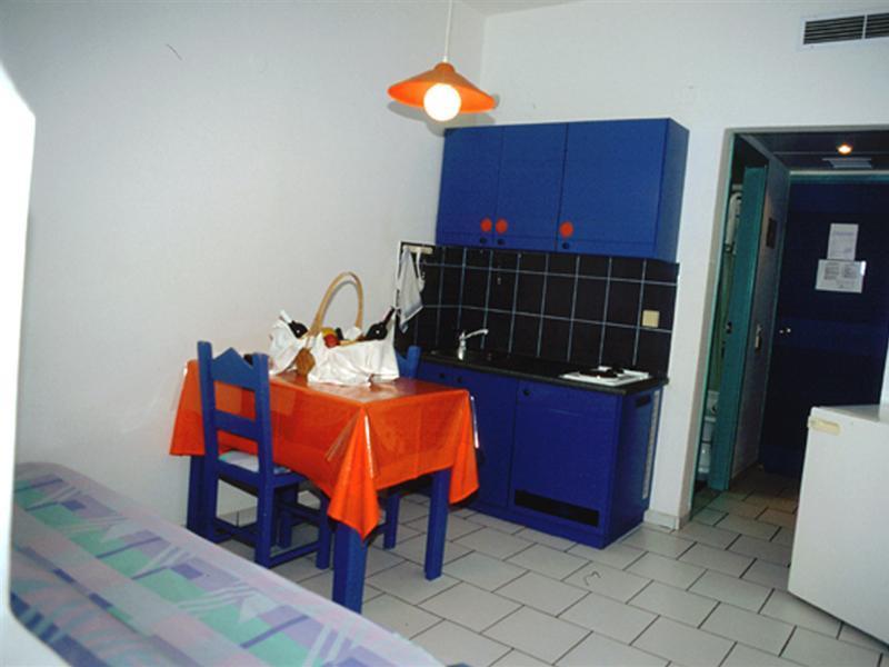Flisvos Beach (Adults Only) Apartament Retimno Zewnętrze zdjęcie